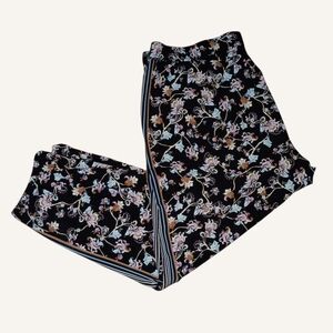 White House Black Market Floral Stripe-Trim Joggers in Black